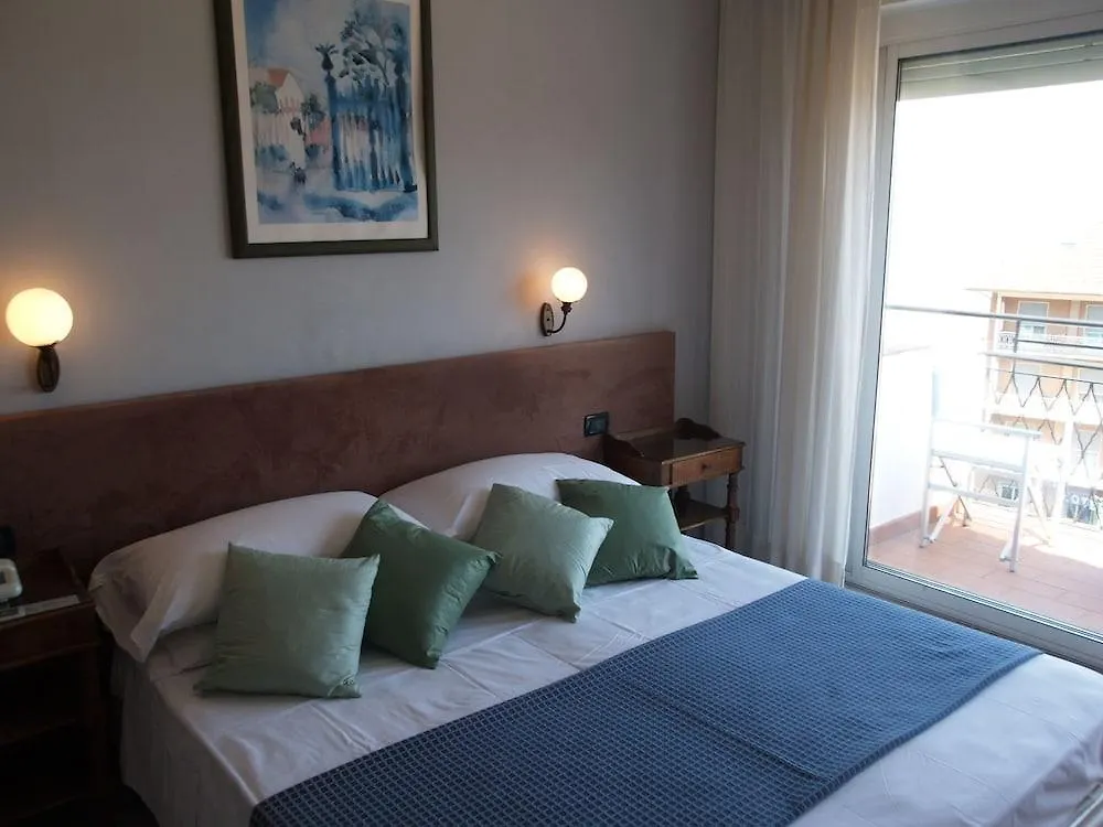 Hotel Moresco Diano Marina 3*,