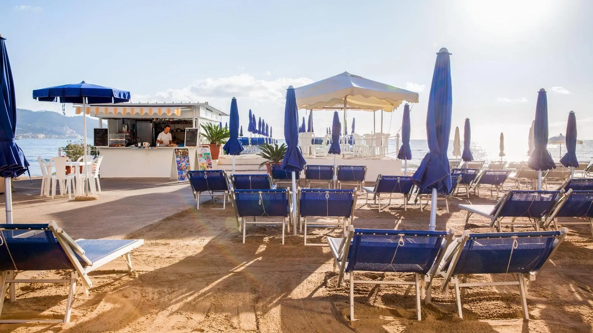 Hotel Moresco Diano Marina 3*,  Italien