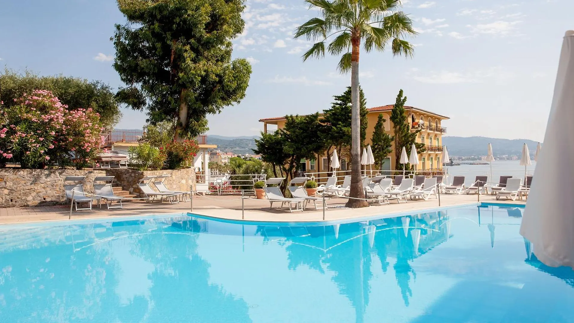 Hotel Moresco Diano Marina